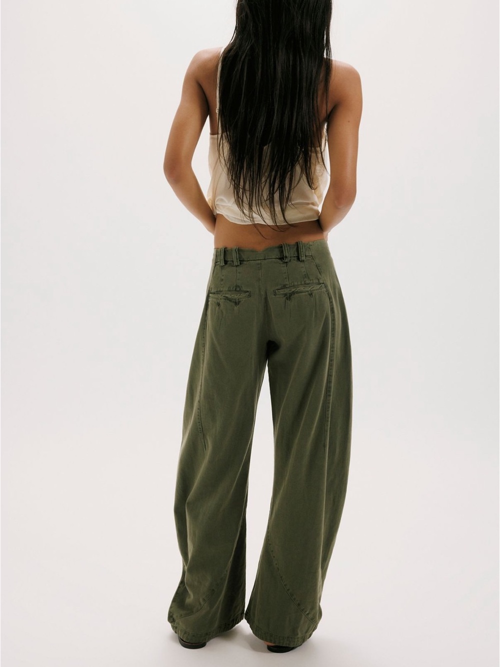 Free People Spotlight Barrel Chino Trousers in Dusty Olive - Picture 4 of 7
